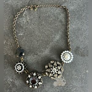 Lia Sophia gem stone necklace. No missing
Stones. Great for day or night
